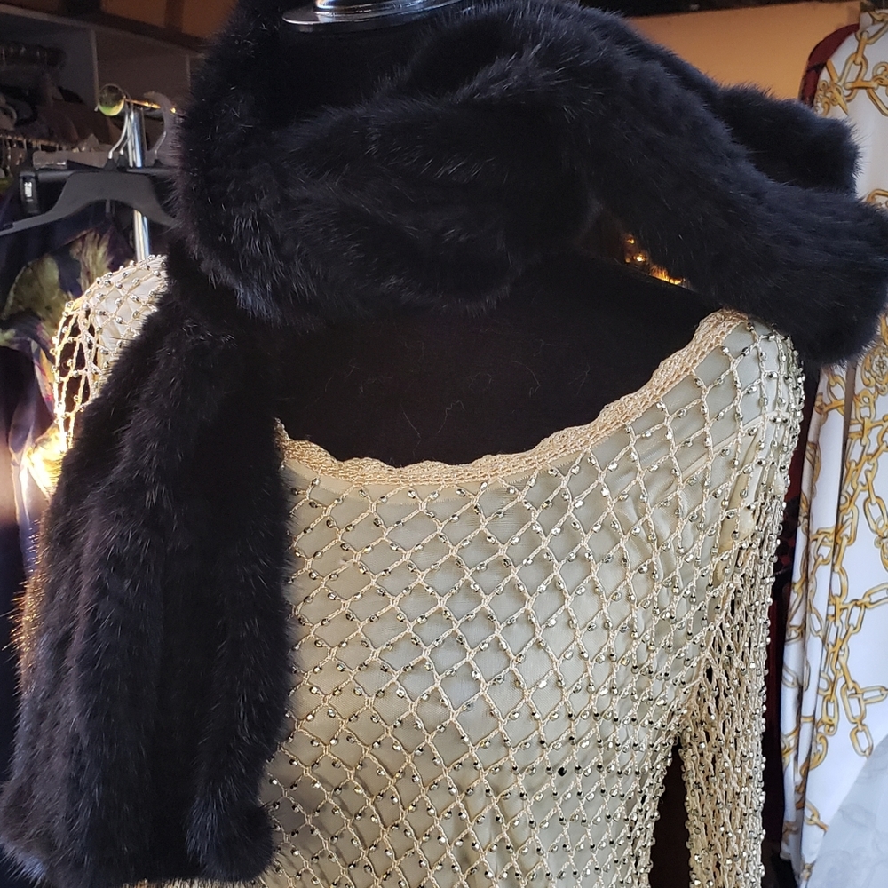 Mink scarf - Picture 5 of 5